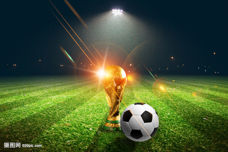 记者：谢维军在昨天的比赛中肋骨又裂了