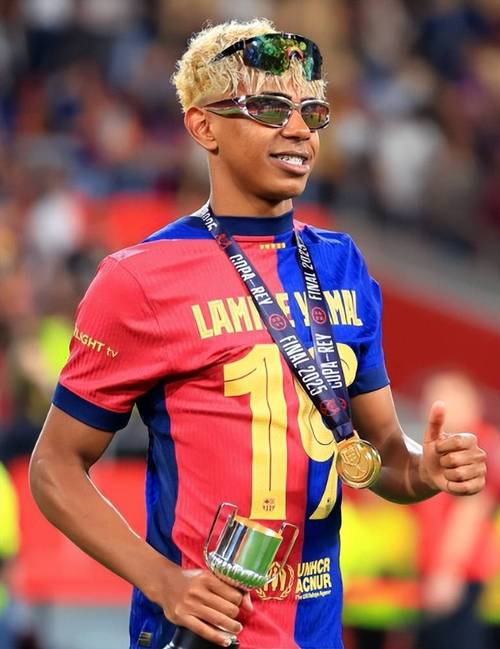 追平19年的自己！哈登今日首节27分，排在历史首节得分榜第五