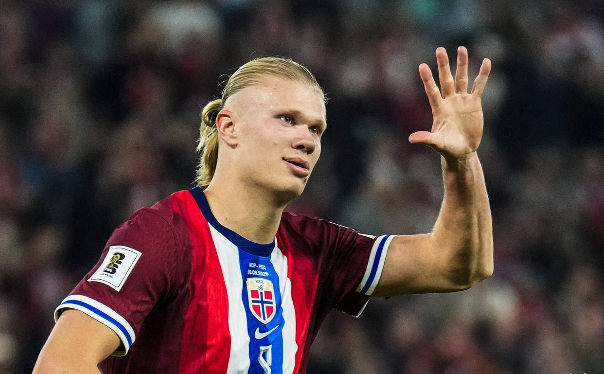 队记：鹈鹕不会草率地接受锡安报价，交易或要等到明年休赛期