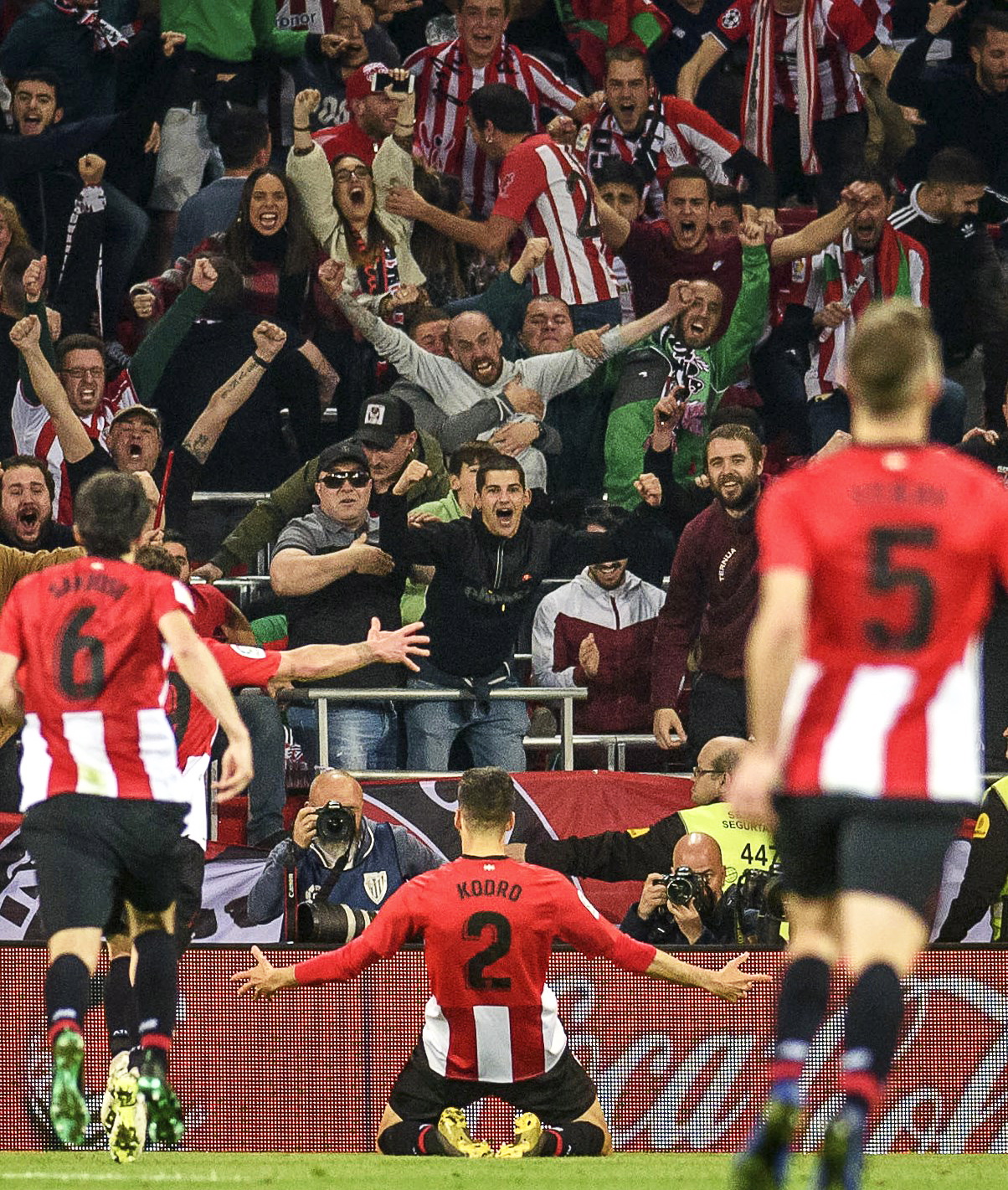 巴媒：巴西队周日在伦敦集结，将在阿森纳基地进行训练课