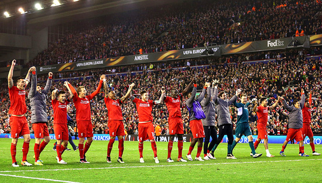 杰伦·约翰逊背靠背拿下三双，成为老鹰队史第二人